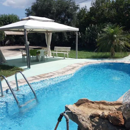 Bed & Breakfast Leonida 3*